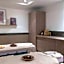 Zenitude Hotel la Valadiere, an Ascend Collection Hotel