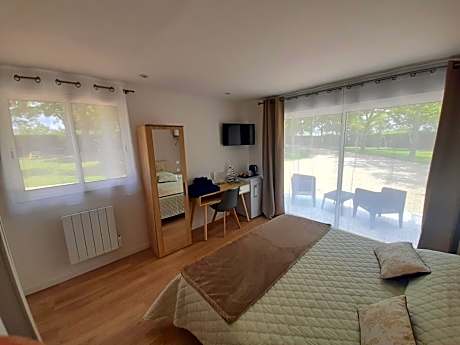 Double Room with Private Bathroom