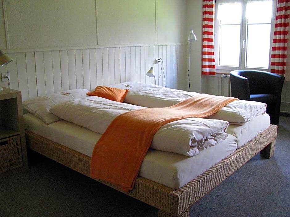 Zimmer & z'Morgä Schönenboden