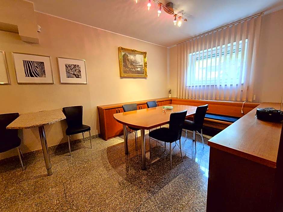Zen Zone Hostel