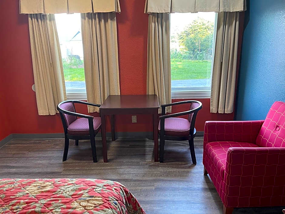 Kenwood Court Motel