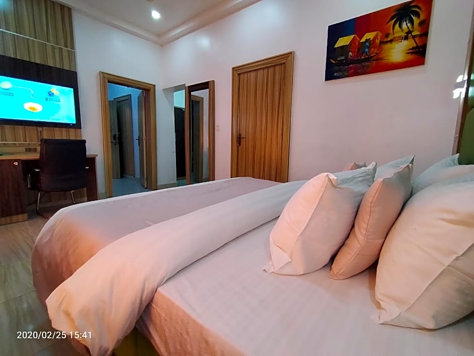 Dalchifit Suites
