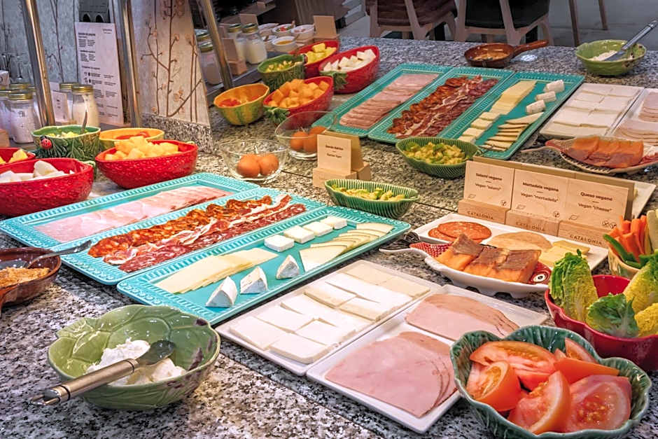 Catalonia Puerta Del Sol