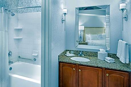 2 Bedroom Suite, Bedroom 1: 1 King, Bedroom 2: 2 Double, Sofa Bed, Fireplace