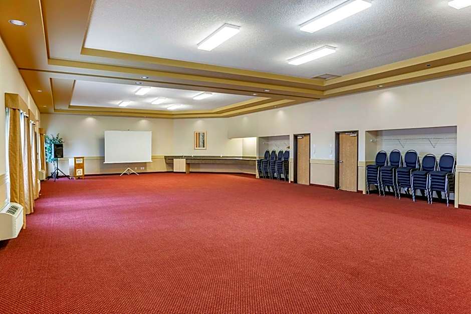 Quality Inn & Suites Edmonton International Airport