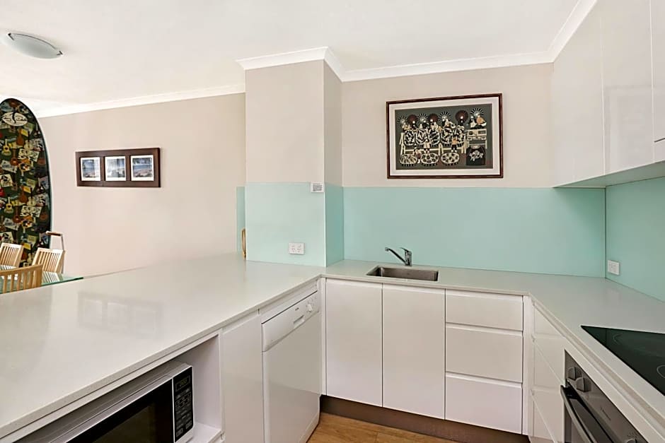 The Bay Apartments Coolangatta