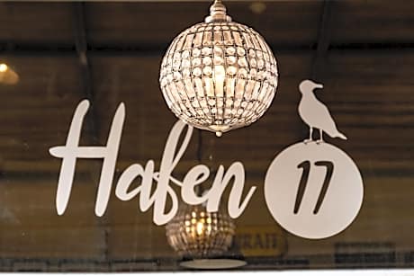 Hafen 17 Hotel Küche Bar