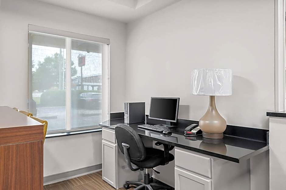 Comfort Inn Indianapolis East