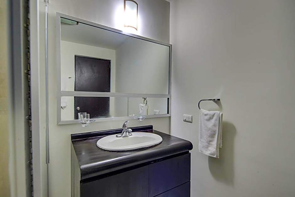 Grupo Kings Suites -Platon 436
