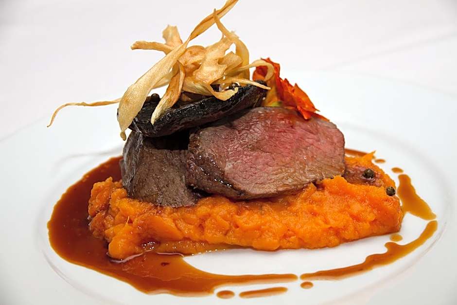 Stronechrubie Accommodation and Restaurant