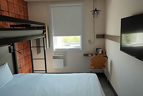 Standard Twin Room with One Bunk Bed
