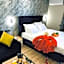 Rexee Hotel