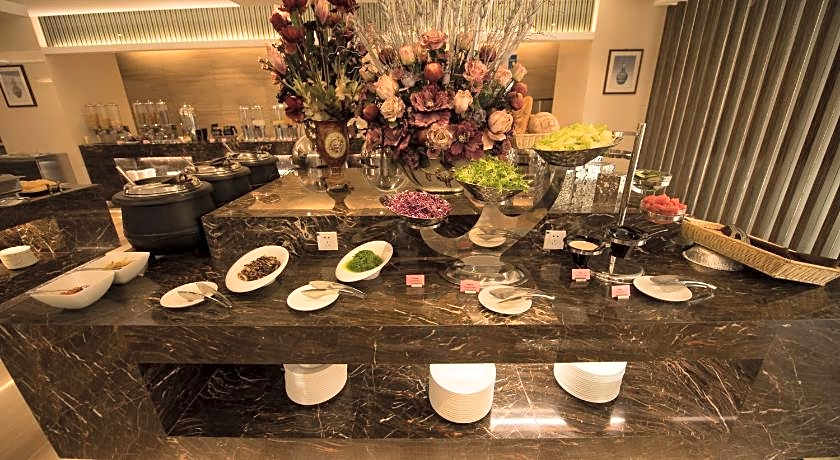 Suzhou Sun Plaza Hotel