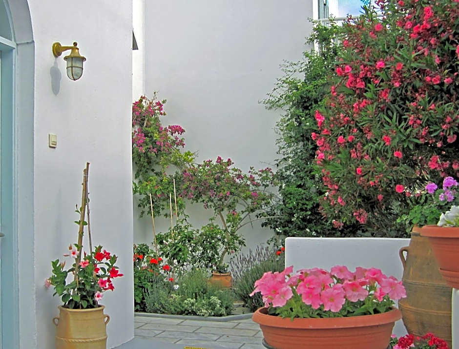 SPIROS & HIROKO Hotel - ADULTS ONLY