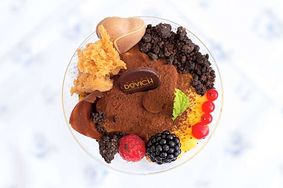 Hotel & Ristorante Baita Dovich