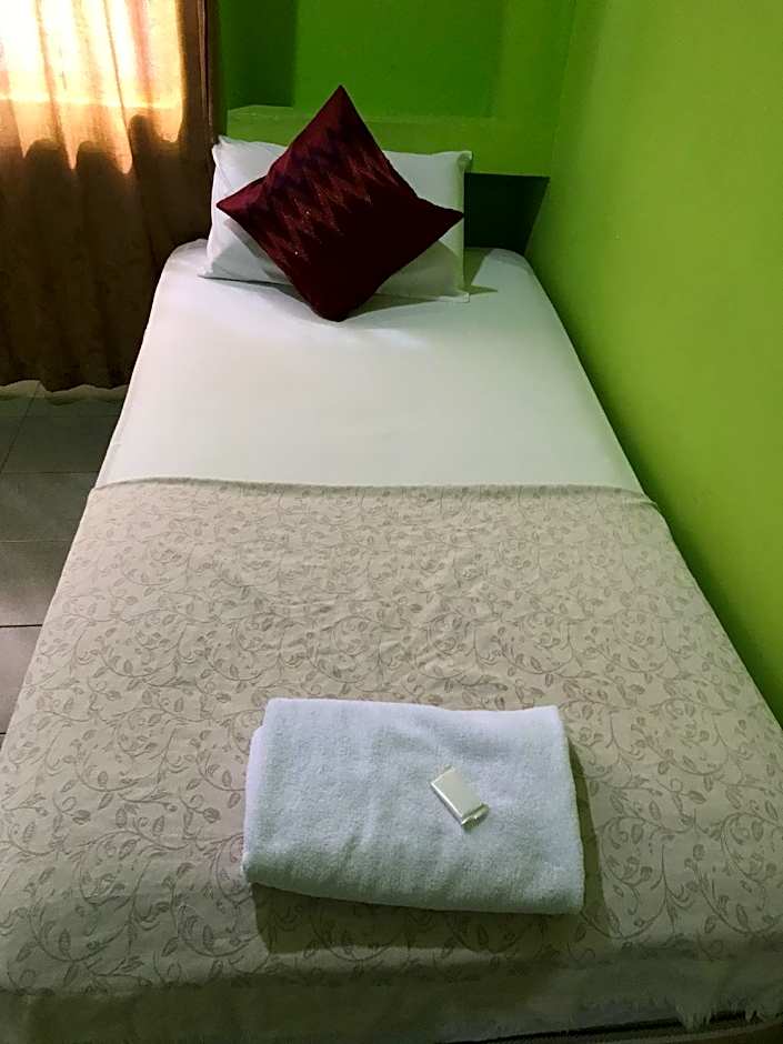 HOTEL CAHAYA