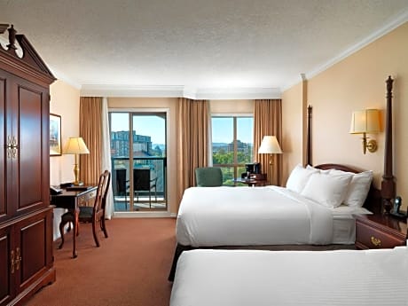 City View Room: Two Queen Beds