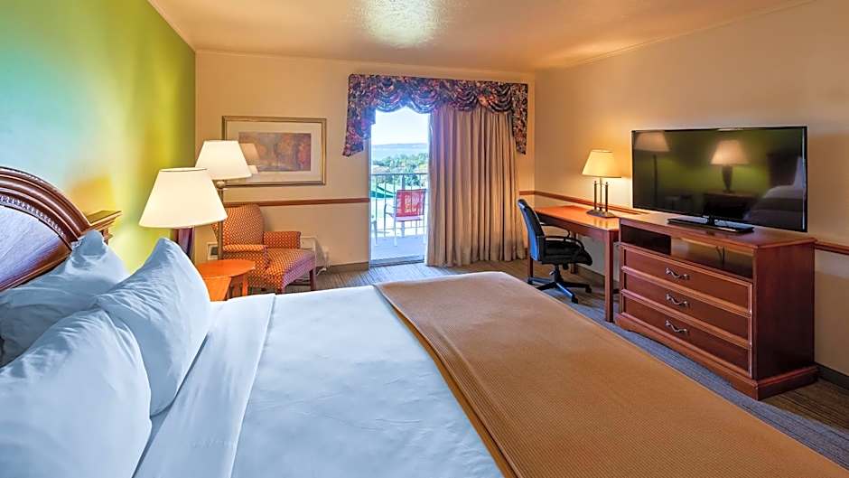 Apple Tree Inn, SureStay Collection by Best Western