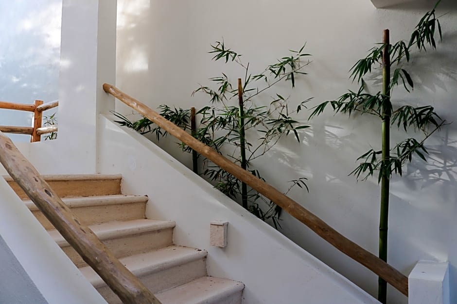 Niik Tulum