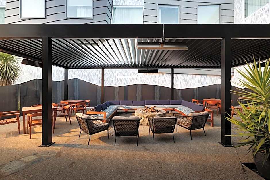 voco Queenstown By IHG