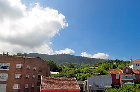 Double or Twin Room without Sea View