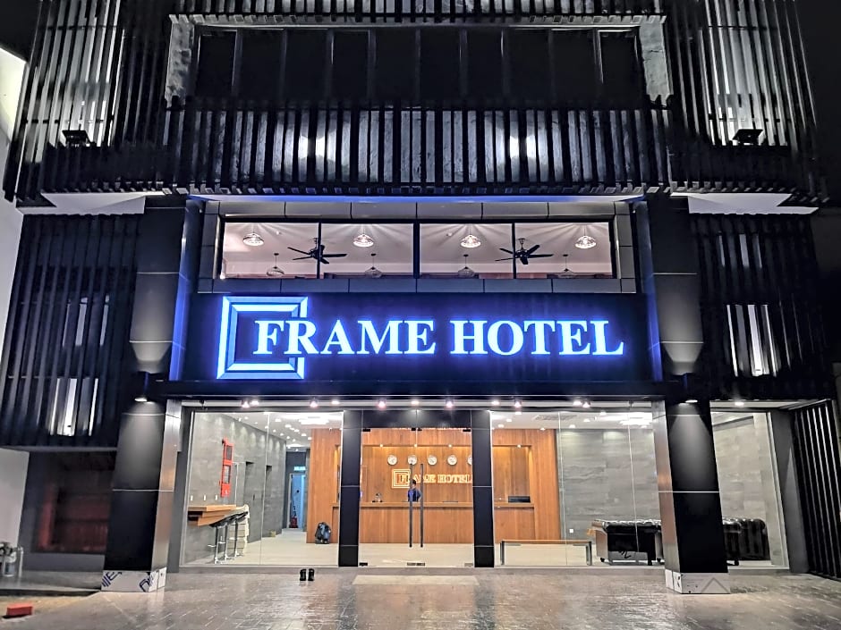 Frame Hotel