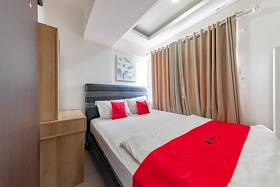 RedDoorz Apartment @ Jarrdin Cihampelas