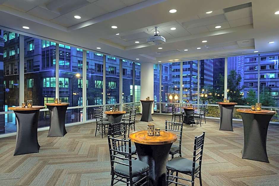 Hyatt Place Chicago/Downtown - The Loop