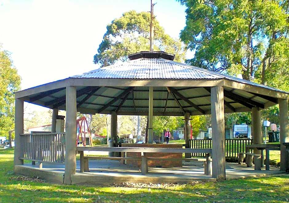 Mallacoota's Shady Gully Caravan Park