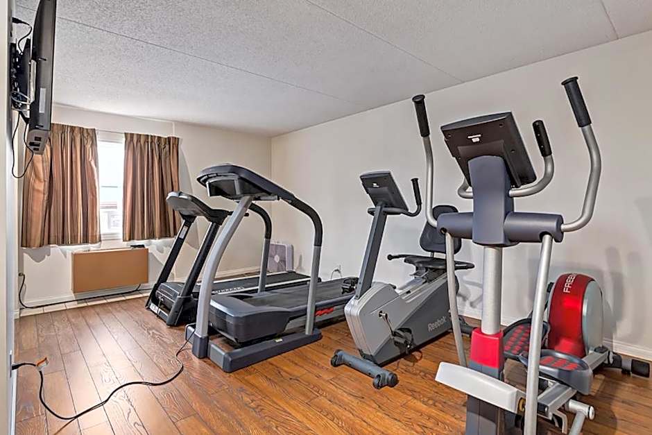 Airport Traveller's Inn