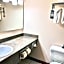 Super 8 by Wyndham Whitecourt