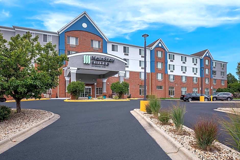 MainStay Suites Fitchburg - Madison