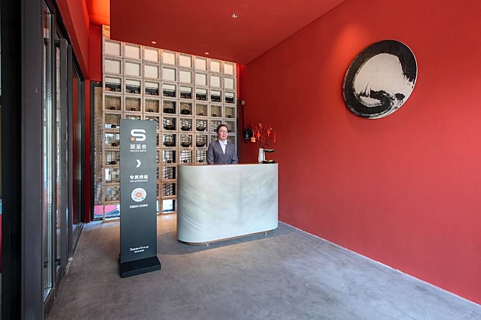 Rezen Retreat Jiuhuashan Scenic Area