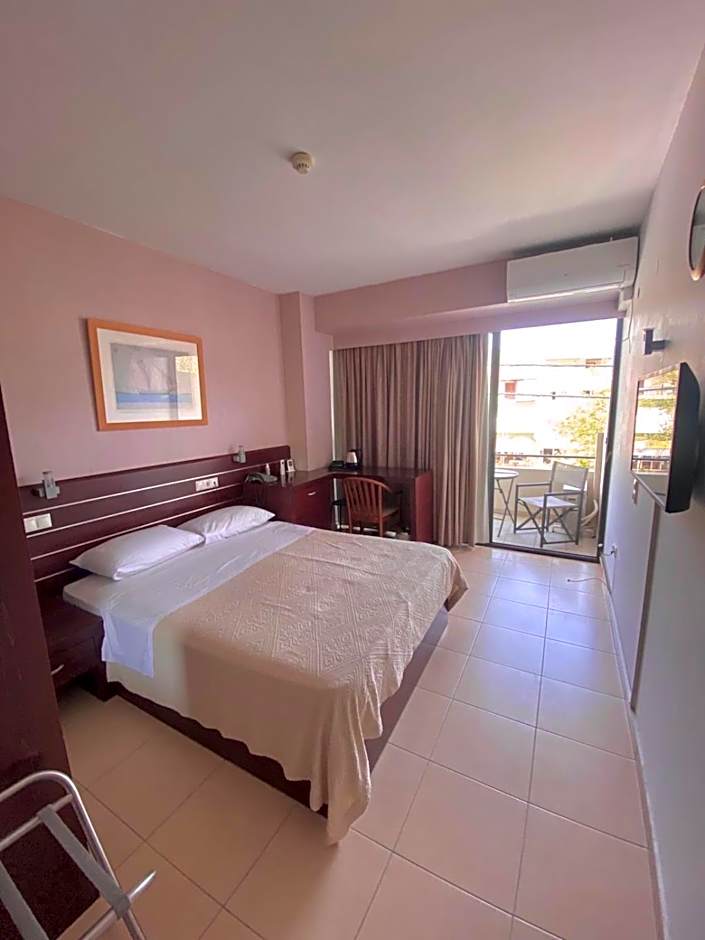 Double Room — 8 fotoğraftan 1. fotoğraf