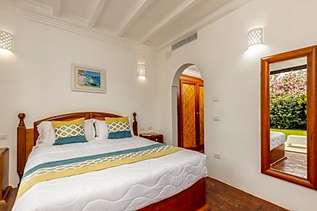 Double Room with Garden View