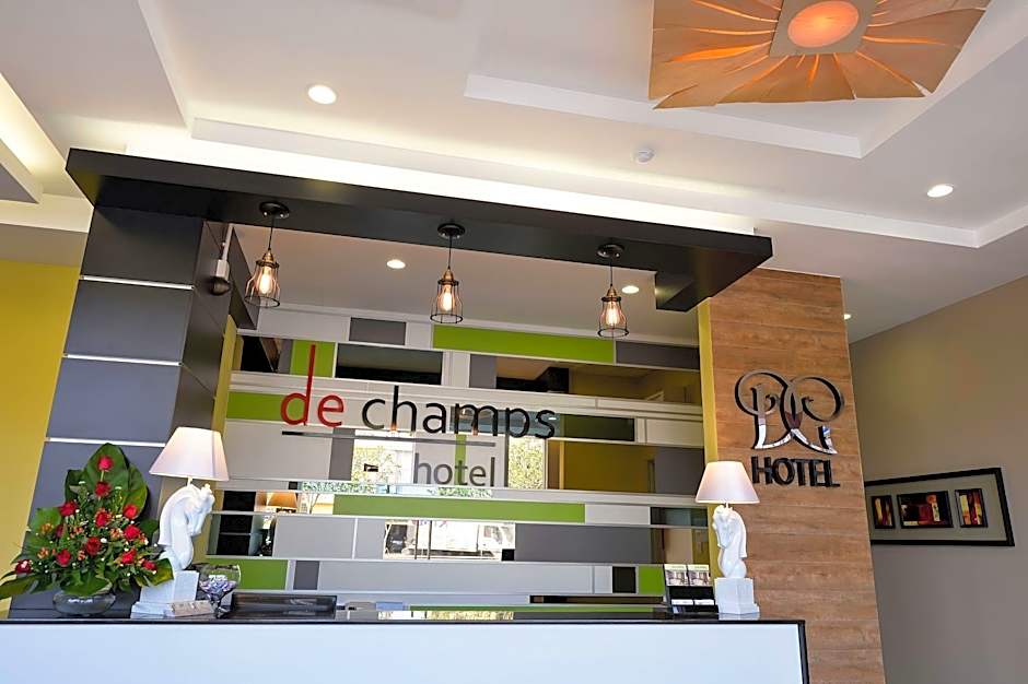 De Champs Hotel