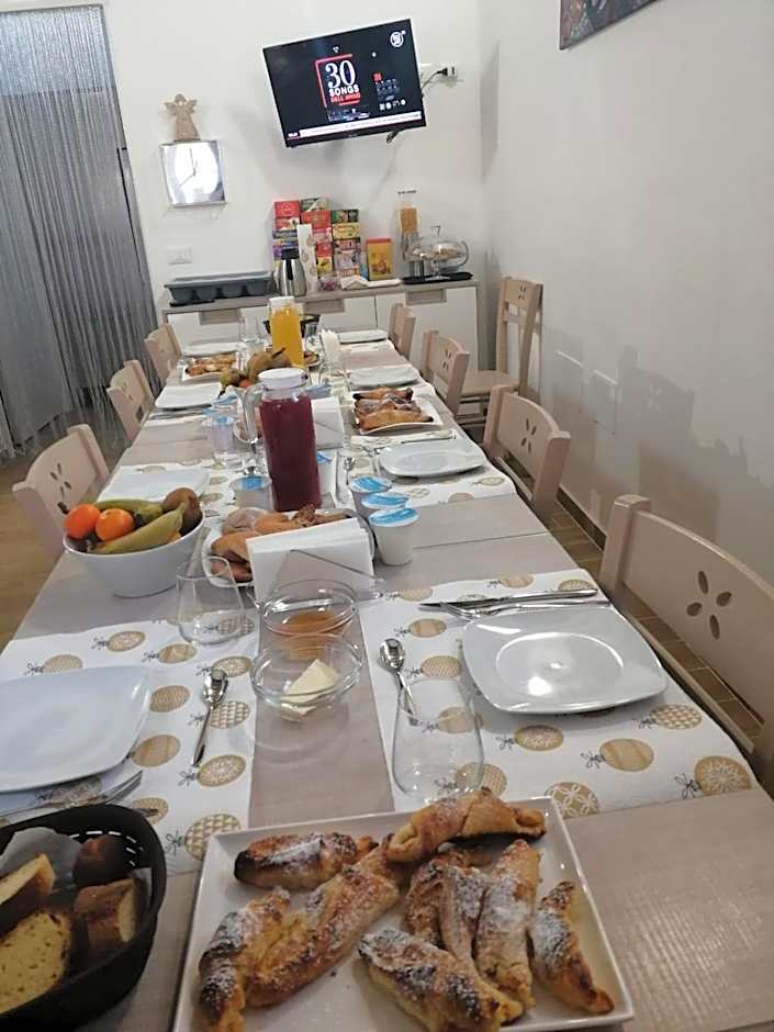 Opera Boutique Rooms