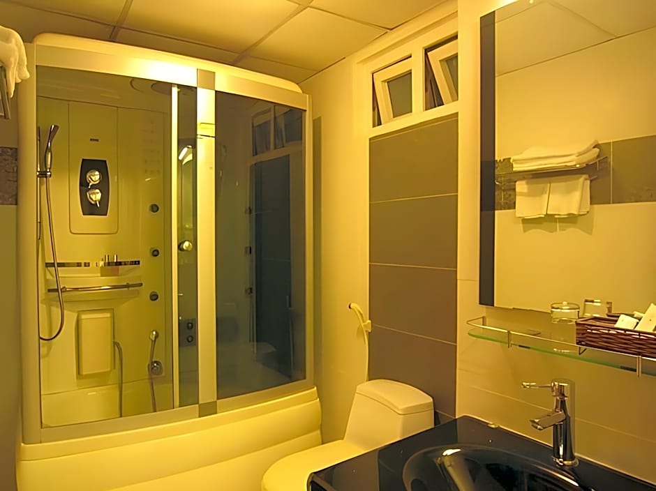 Kim Dung Hotel Tran Quang Khai