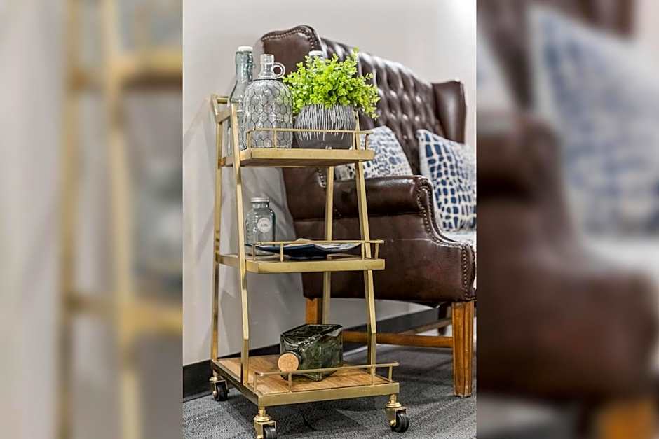 Indigo Pass Boutique Hotel