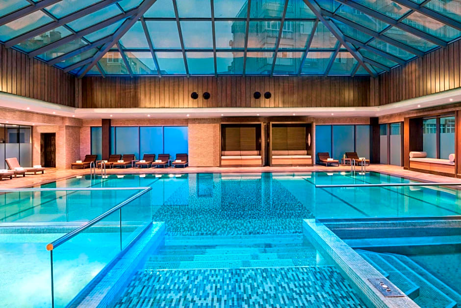 Renaissance by Marriott Istanbul Polat Bosphorus Hotel