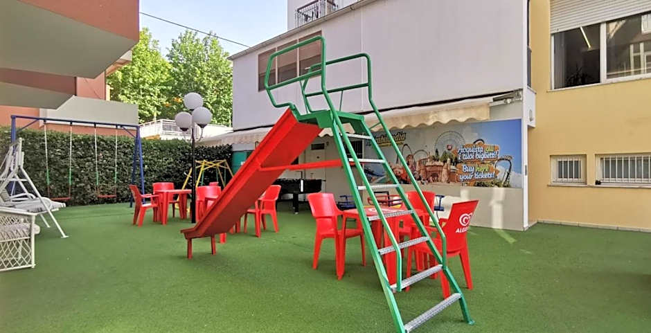 Hotel Cosmos