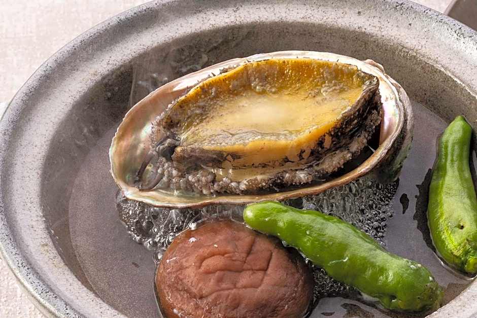 Atami Onsen Sakuraya Ryokan