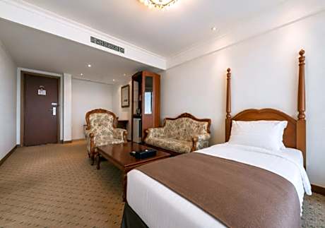 Superior Suite