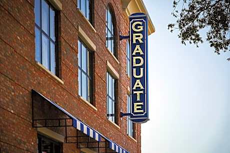 Graduate by Hilton Oxford