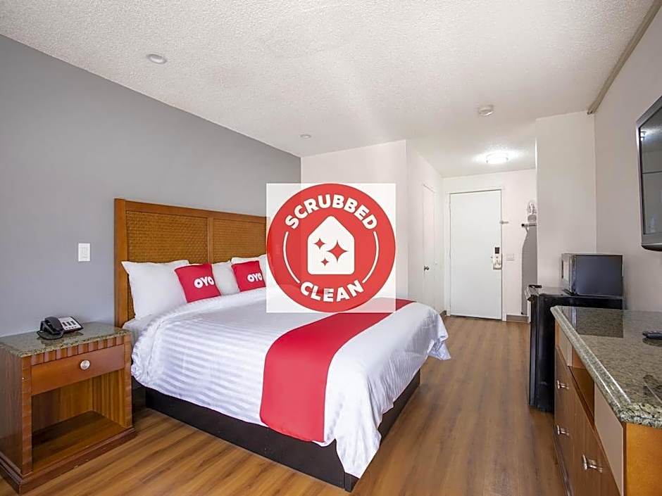OYO Hotel Palmdale - Antelope Valley