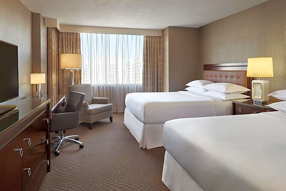Sheraton Parkway Toronto North Hotel & Suites