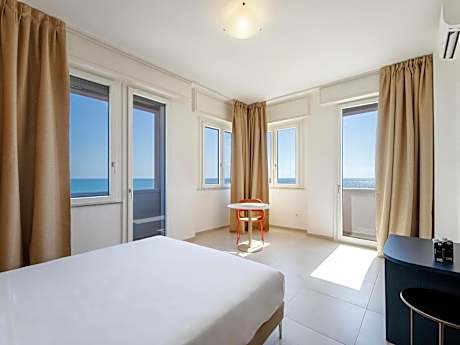 Double Room with Sea View