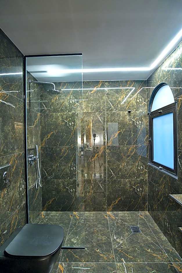 CITYLUXE Suites & Rooms