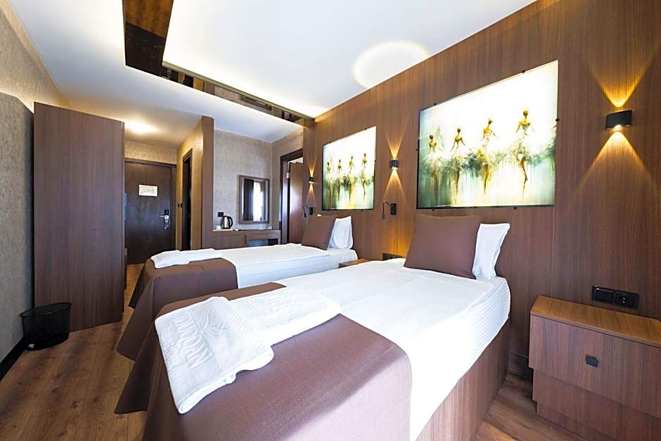 Duqqan Deluxe Hotel
