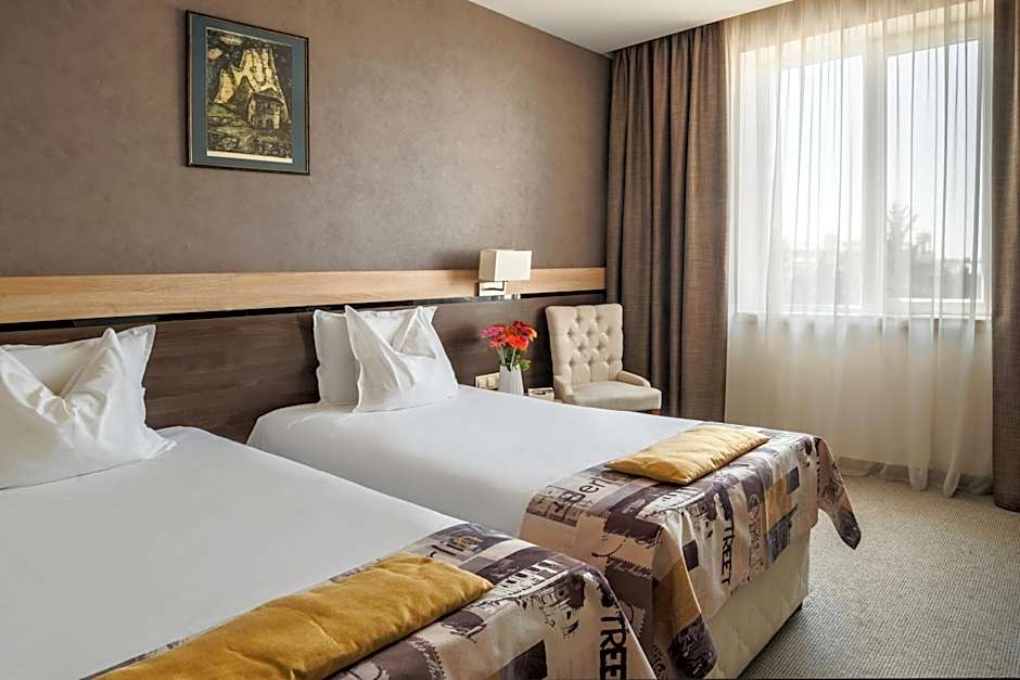 Dunav Plaza Hotel